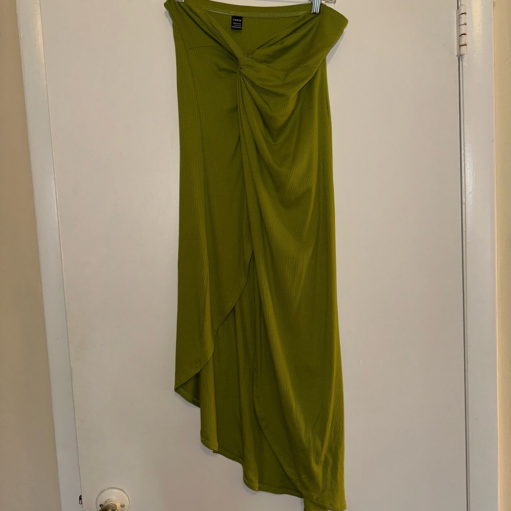 Never Been Worn Green Skirt Size L